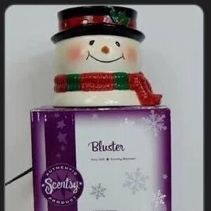 NIB Scentsy Bluster